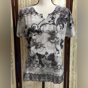 BRECKENRIDGE BEDAZZLED S/S TOP - SZ MEDIUM